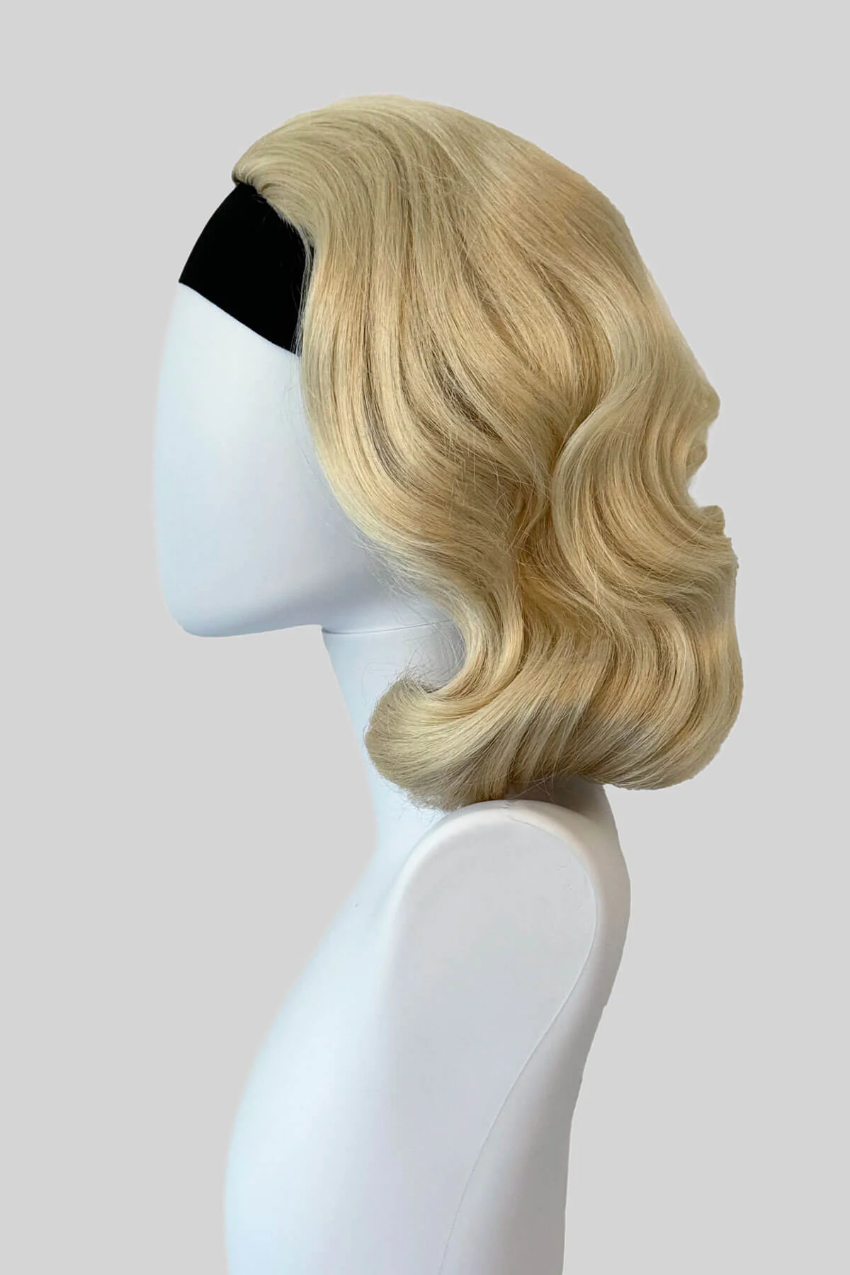 Shoulder length half wig hairpiece with beautiful marcel waves: Virginia - Image 32