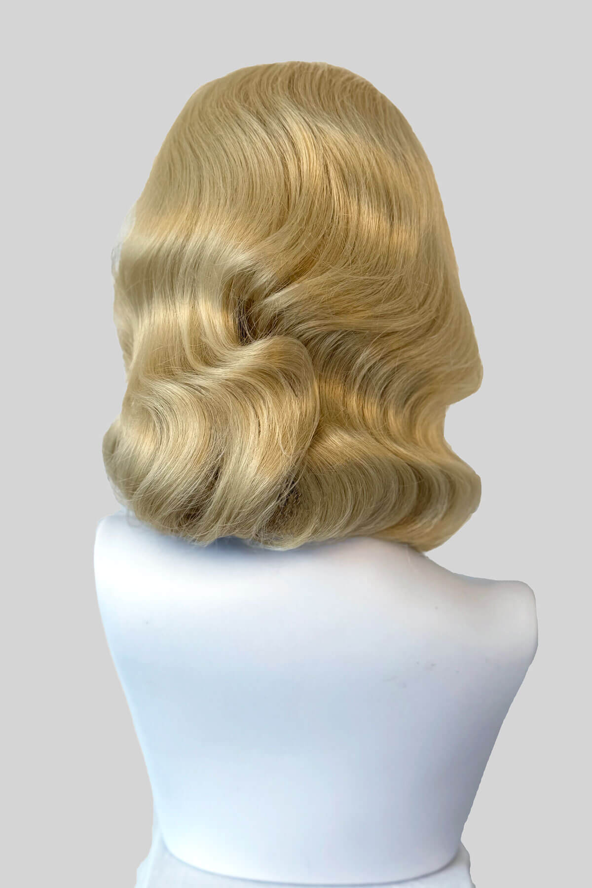 Shoulder length half wig hairpiece with beautiful marcel waves: Virginia - Image 33
