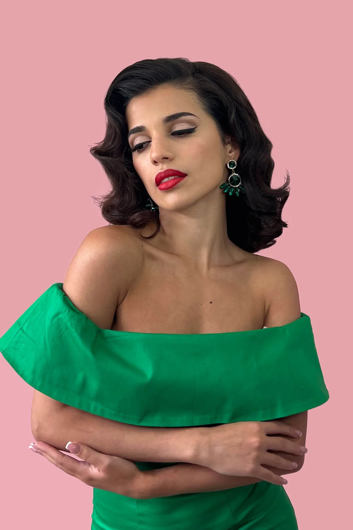 Shoulder length half wig hairpiece with beautiful marcel waves: Virginia - Image 57