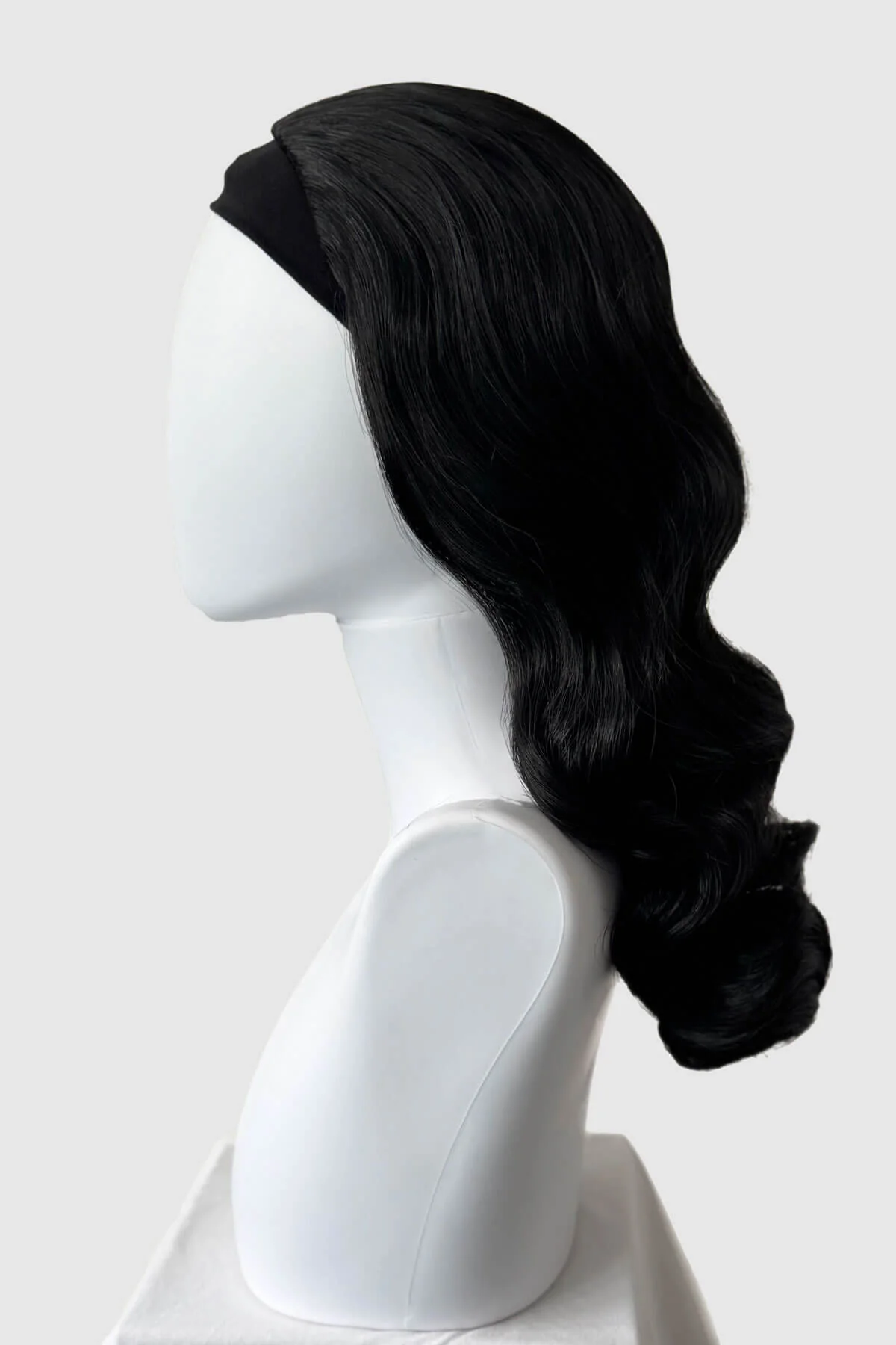 Long half wig hairpiece with beautiful waves: Morgana - Image 13