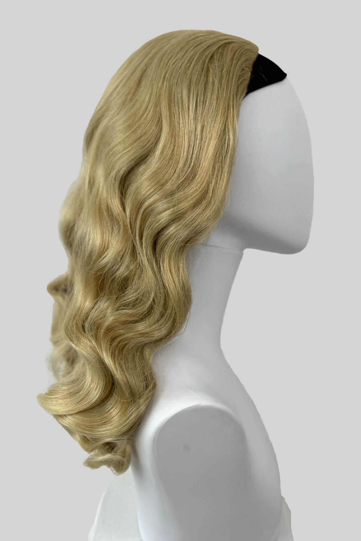 Long half wig hairpiece with beautiful waves: Morgana - Image 44