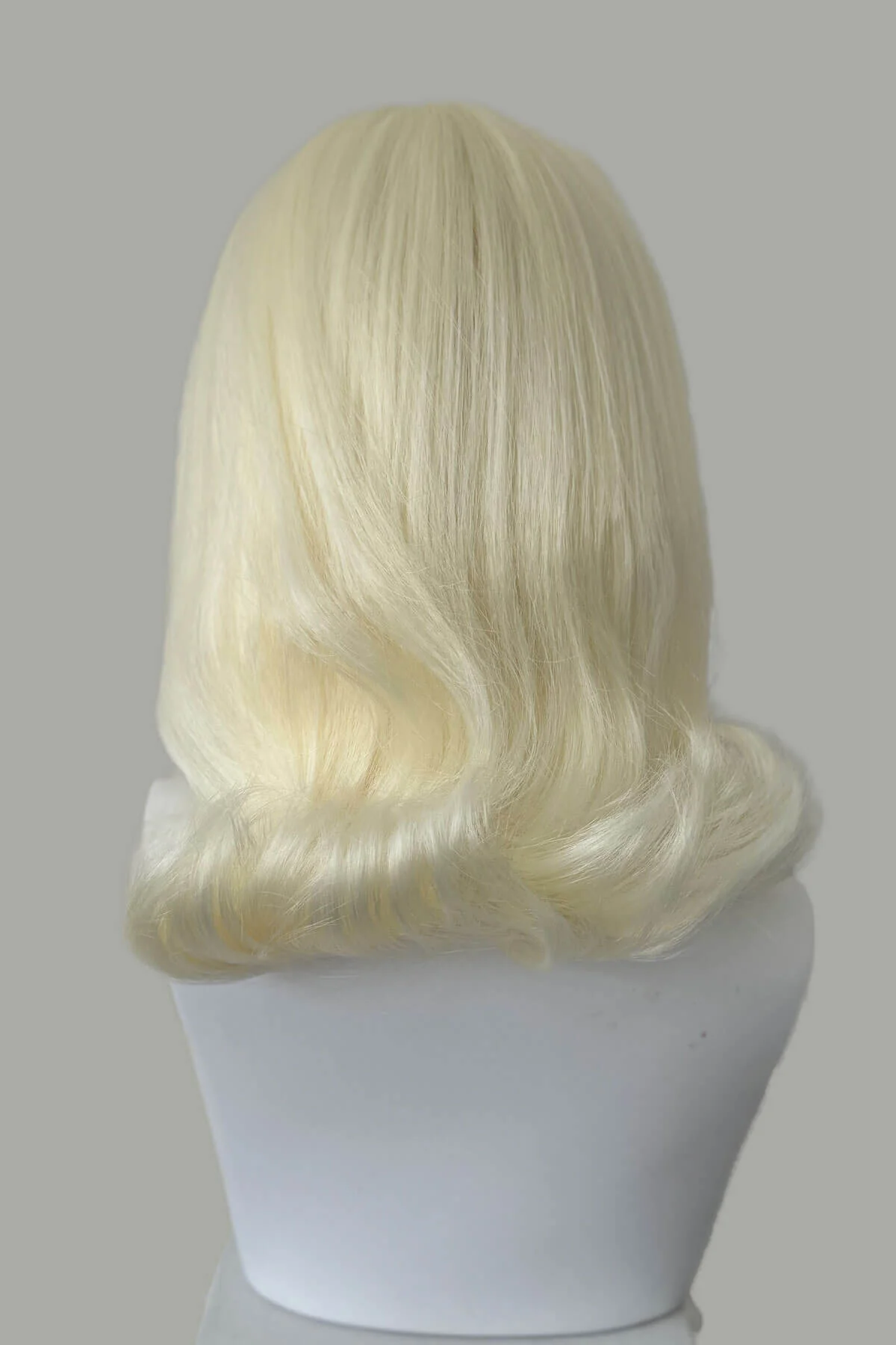 1960s half wig hairpiece, flicked, hair flip: Philippa - Image 32