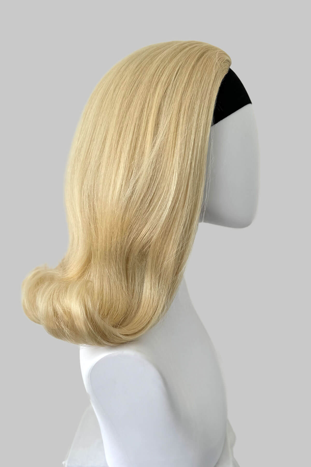 1960s half wig hairpiece, flicked, hair flip: Philippa - Image 38
