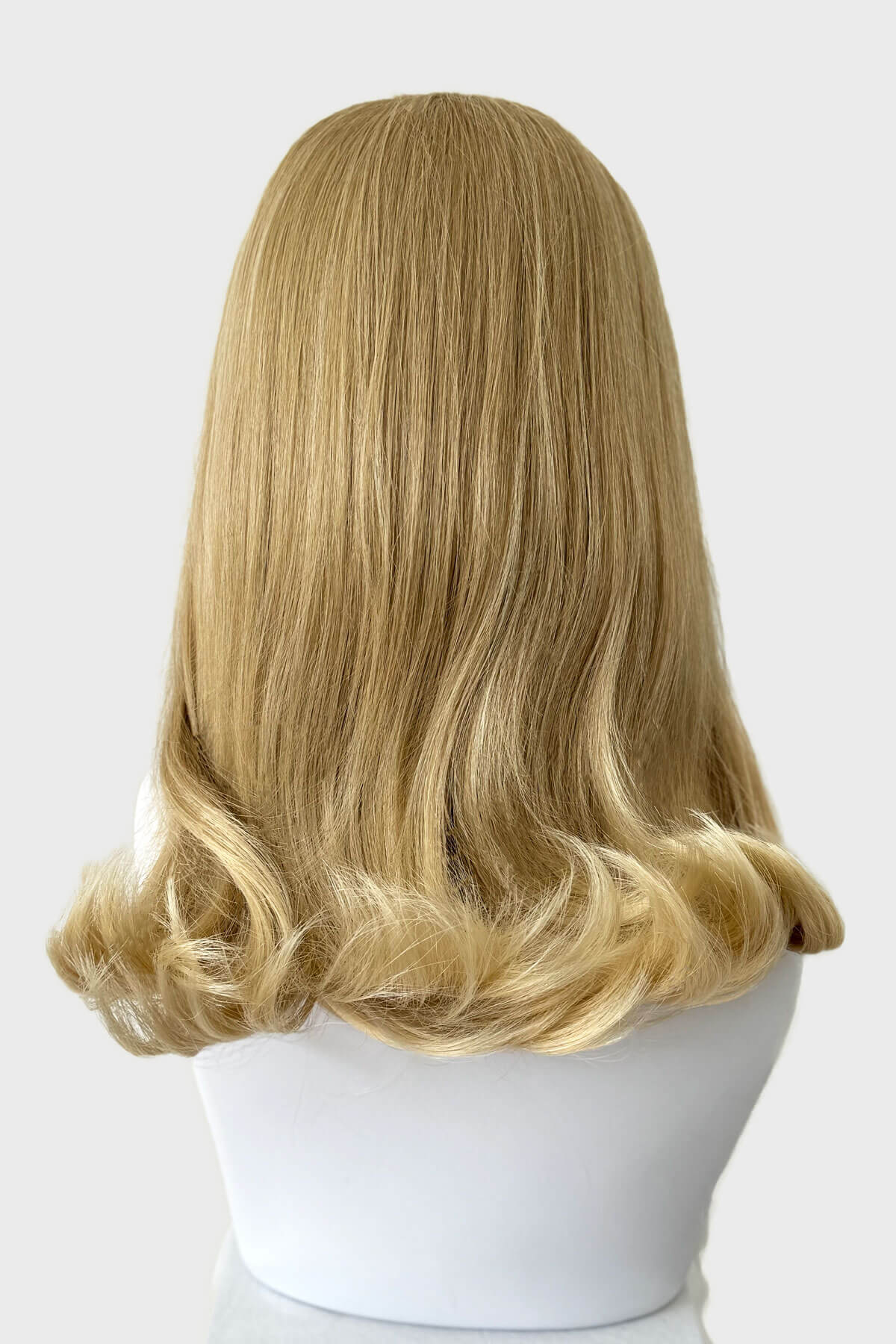1960s half wig hairpiece, flicked, hair flip: Philippa - Image 6