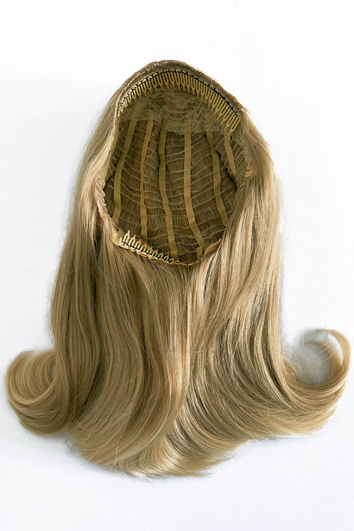 1960s half wig hairpiece, flicked, hair flip: Philippa - Image 7