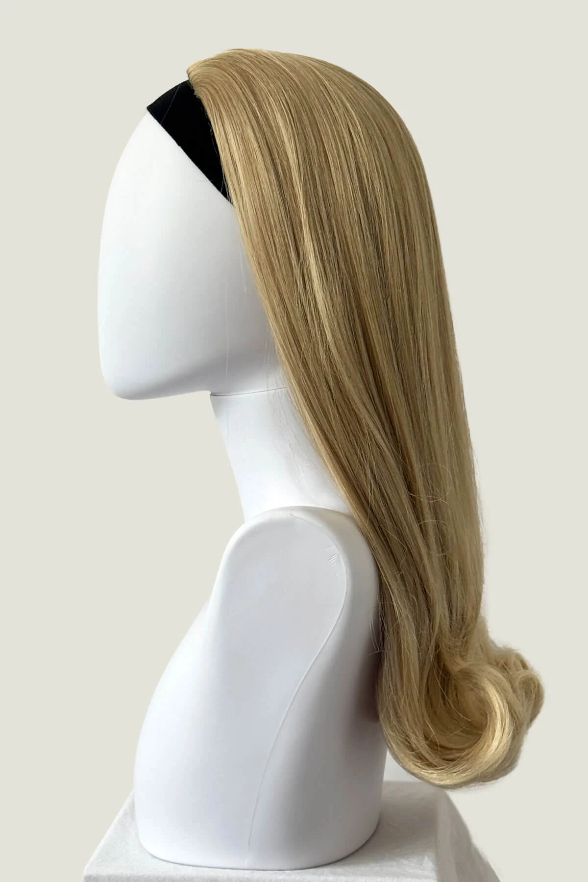 1960s Retro high crown, half wig hairpiece, long with hair flip: Priscilla - Image 32