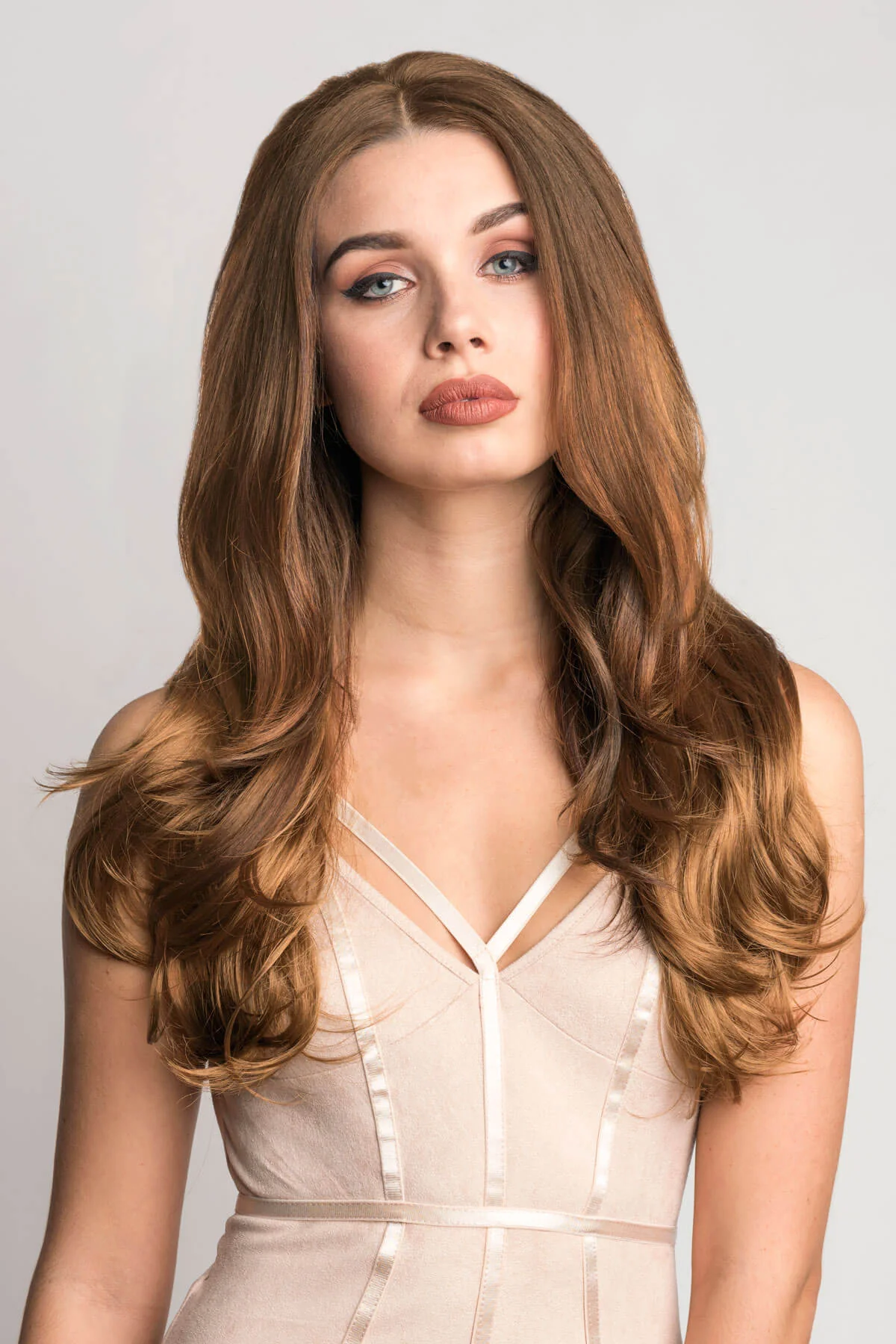 Brown half wig hairpiece (3/4 wig), layered, wavy: Simone - Image 33