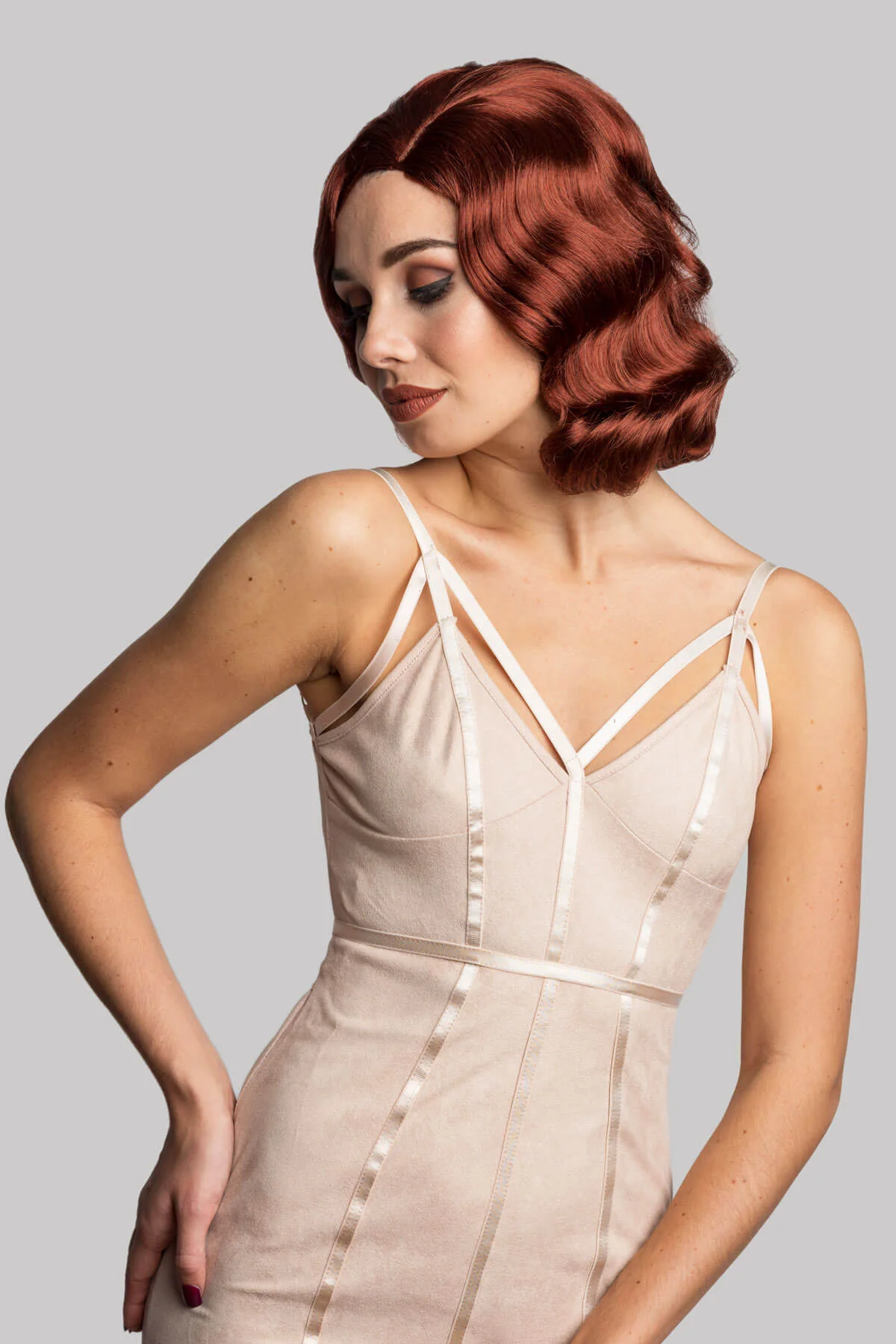 Shoulder length, copper red, wig with gentle hollywood waves: Banbury
