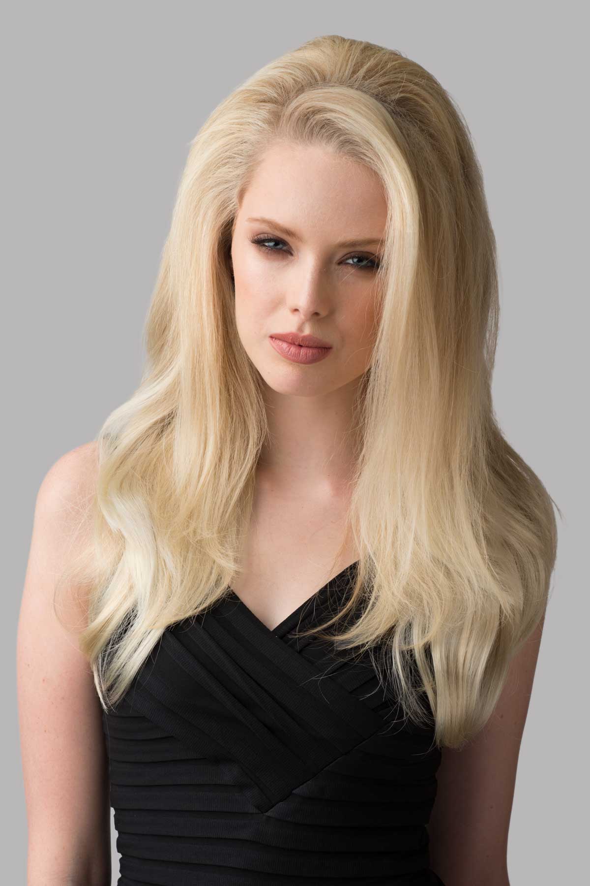 Straight half wig with high crown; height boosting technology: Claudia - Image 15